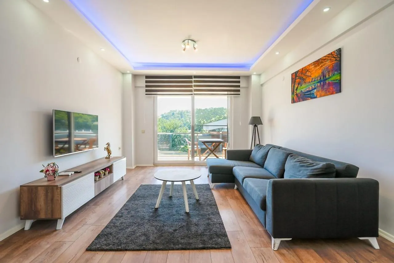 Modern Flat Near Public Transportation In Kemer Antalya 0*,  Turecko