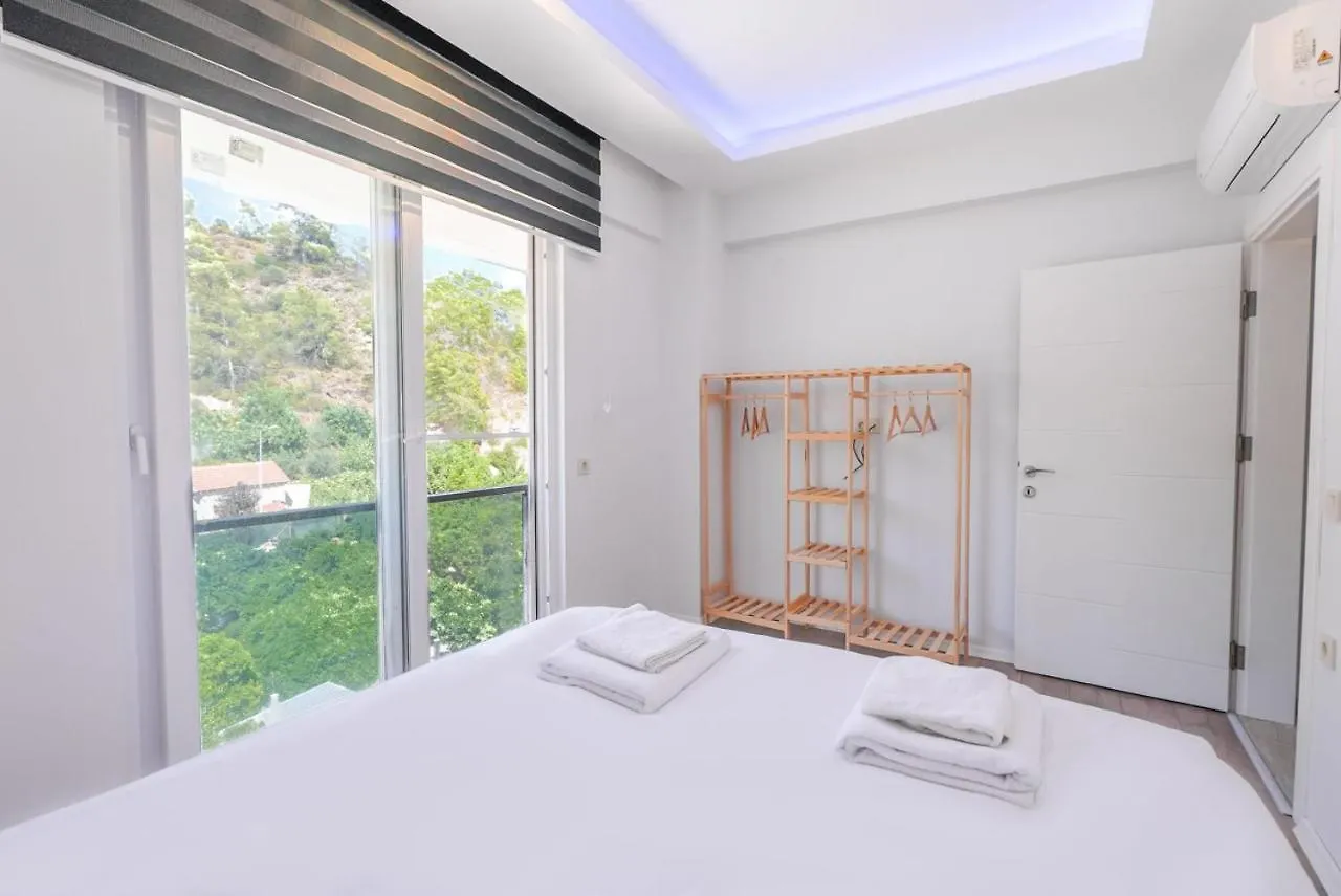 Modern Flat Near Public Transportation In Kemer Antalya Apartmán